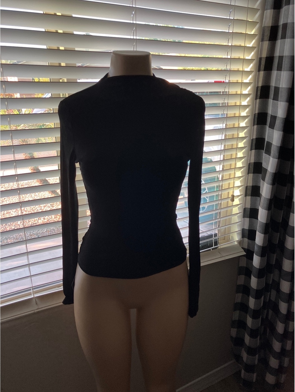 NWT Zaful Women's Black Long Sleeve Turtleneck Top Size S